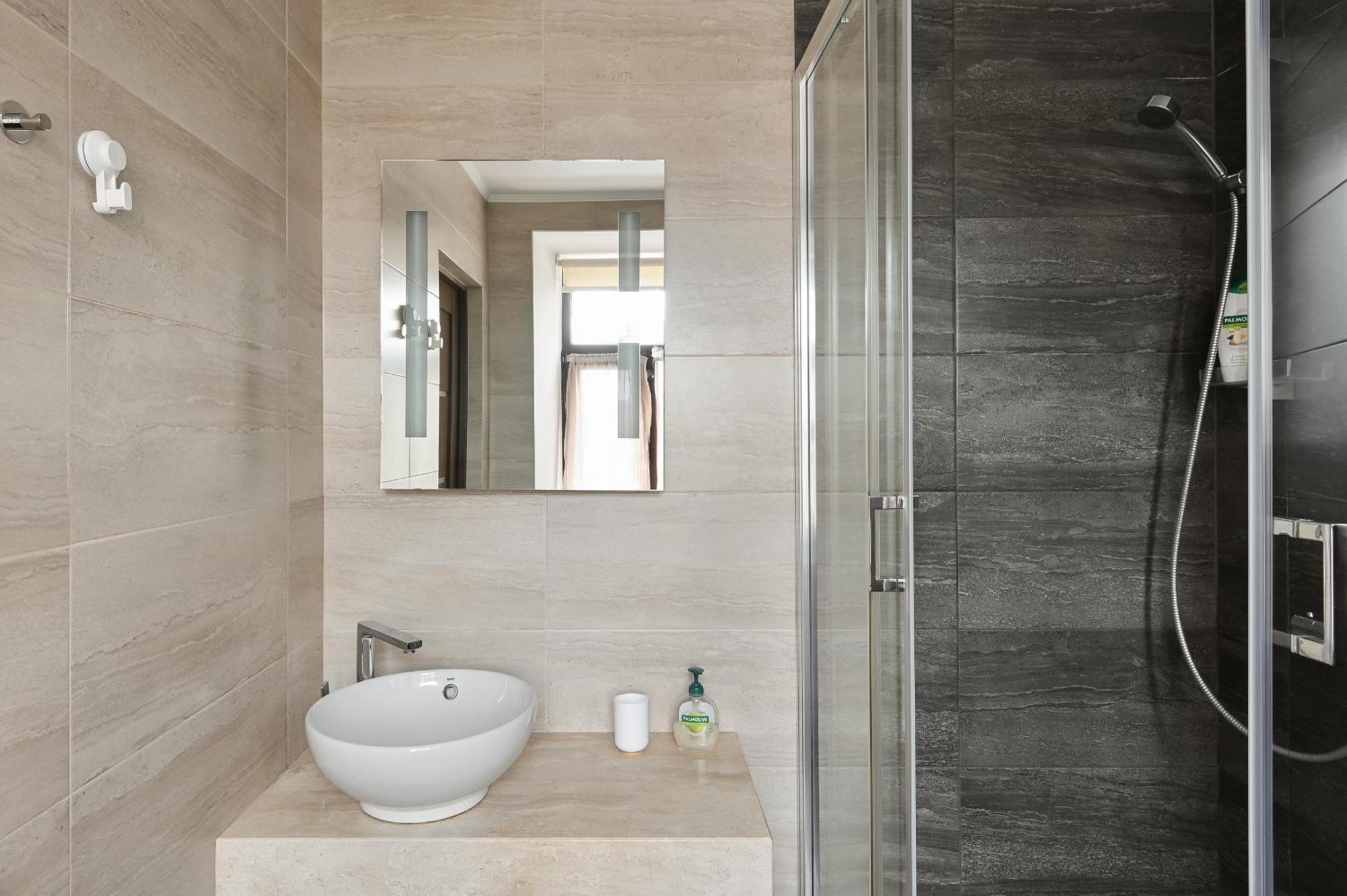 Modern Studio-Apartment In The Centre, Free Parking Riga Exterior photo